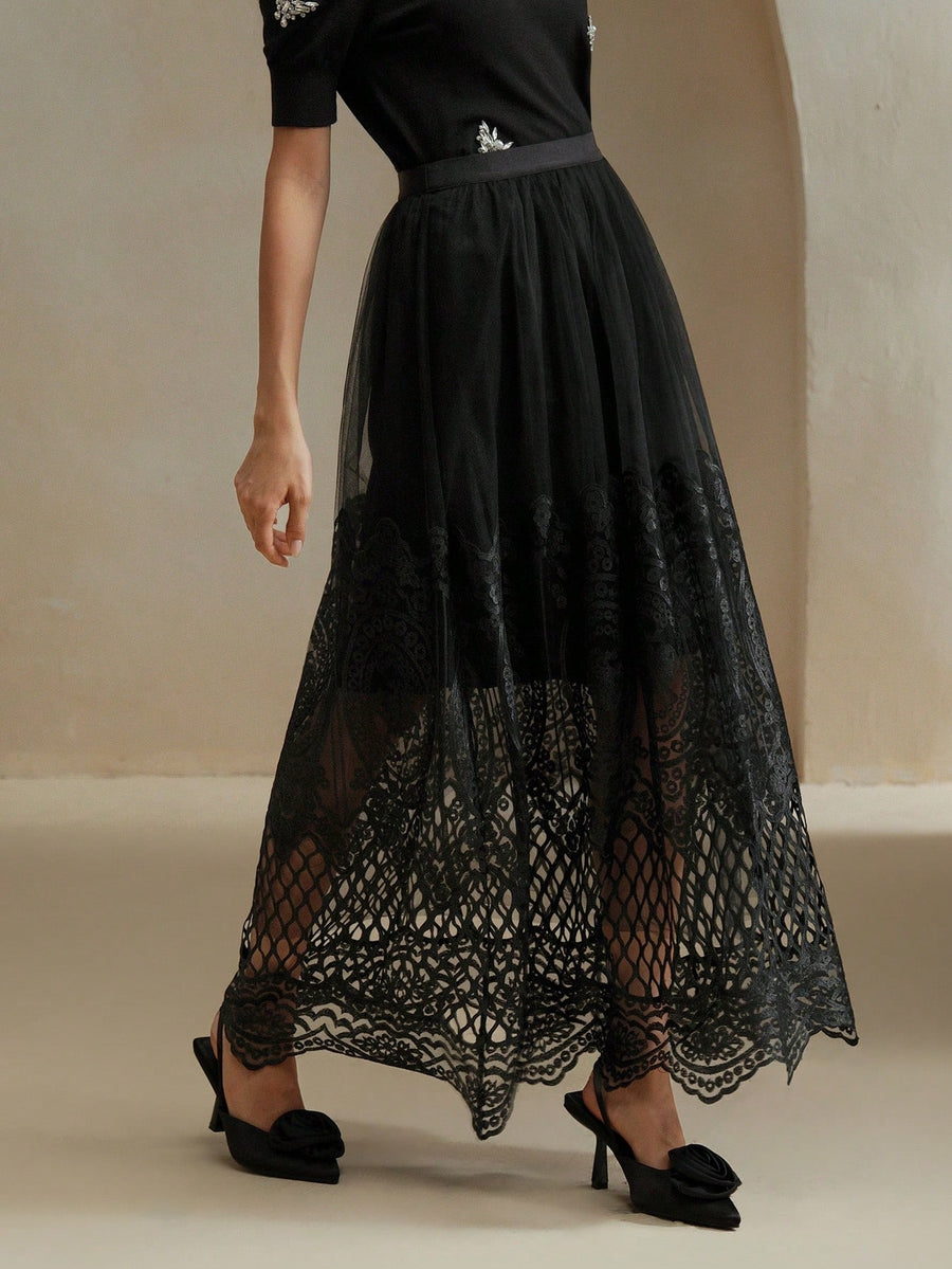 Isabella Vintage Lace Hollow-Out Elegant Skirt